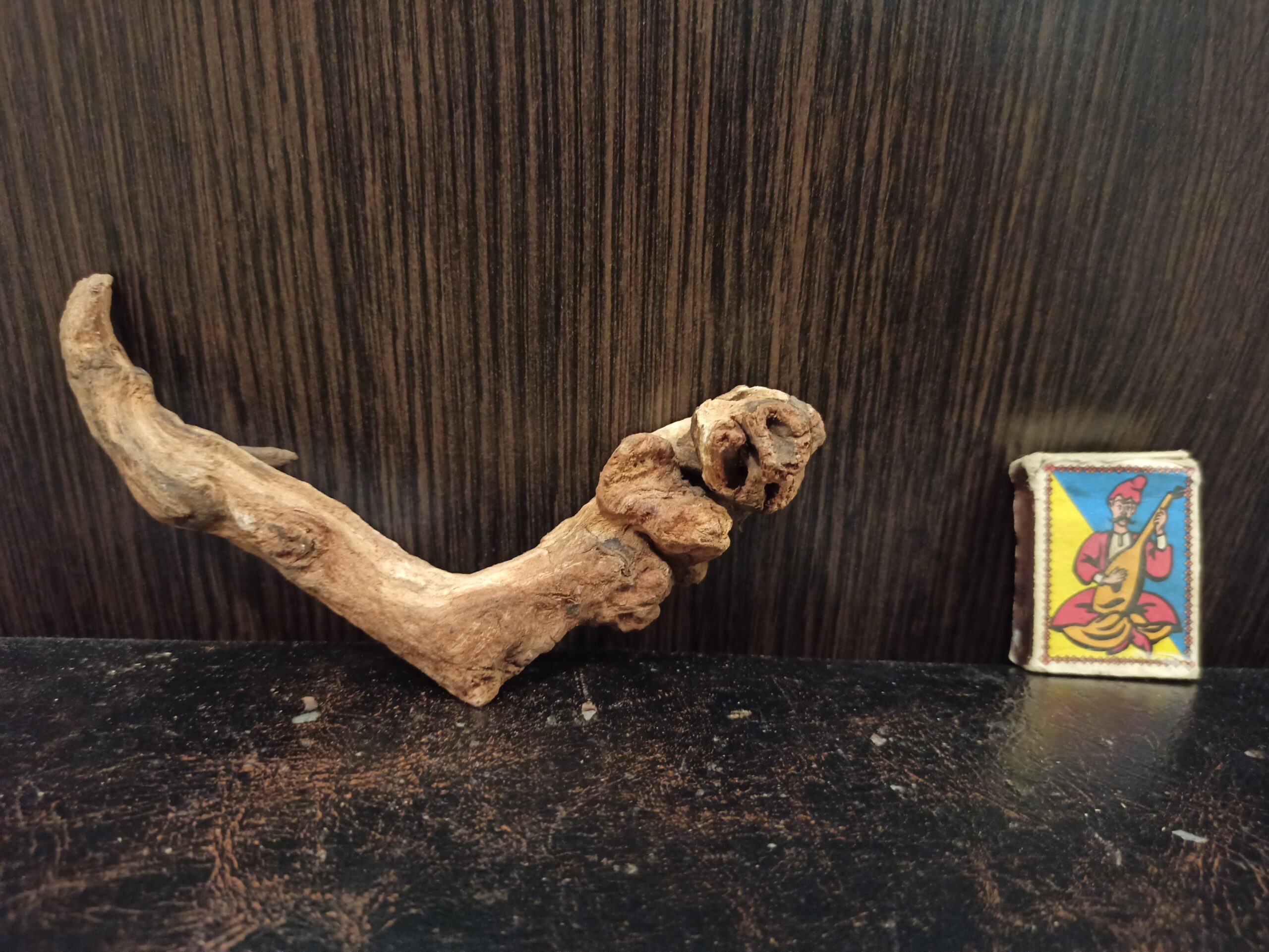 Коряга декор для акваріума # 109. Кораловий корінь. Ціна 140 грн.
