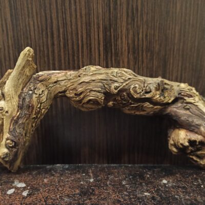 Коряга декор для акваріума # 104. Сосна. Ціна 140 грн.