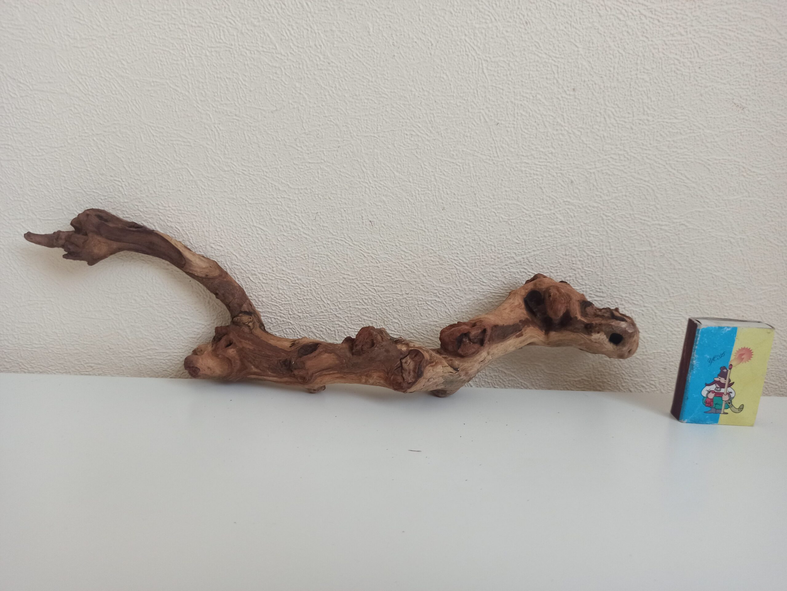 Коряга декор для акваріума # 5. Кораловий корінь. Ціна 170 грн.