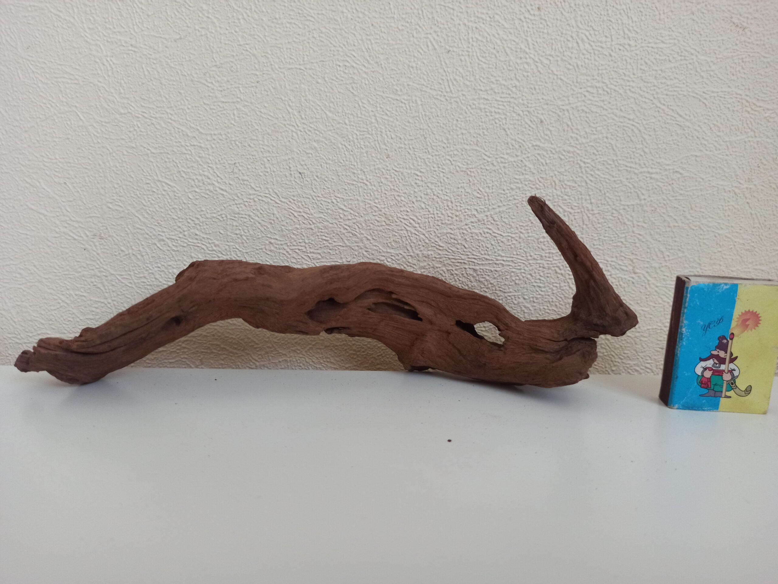 Коряга декор для акваріума # 33. Кораловий корінь. Ціна 195 грн.