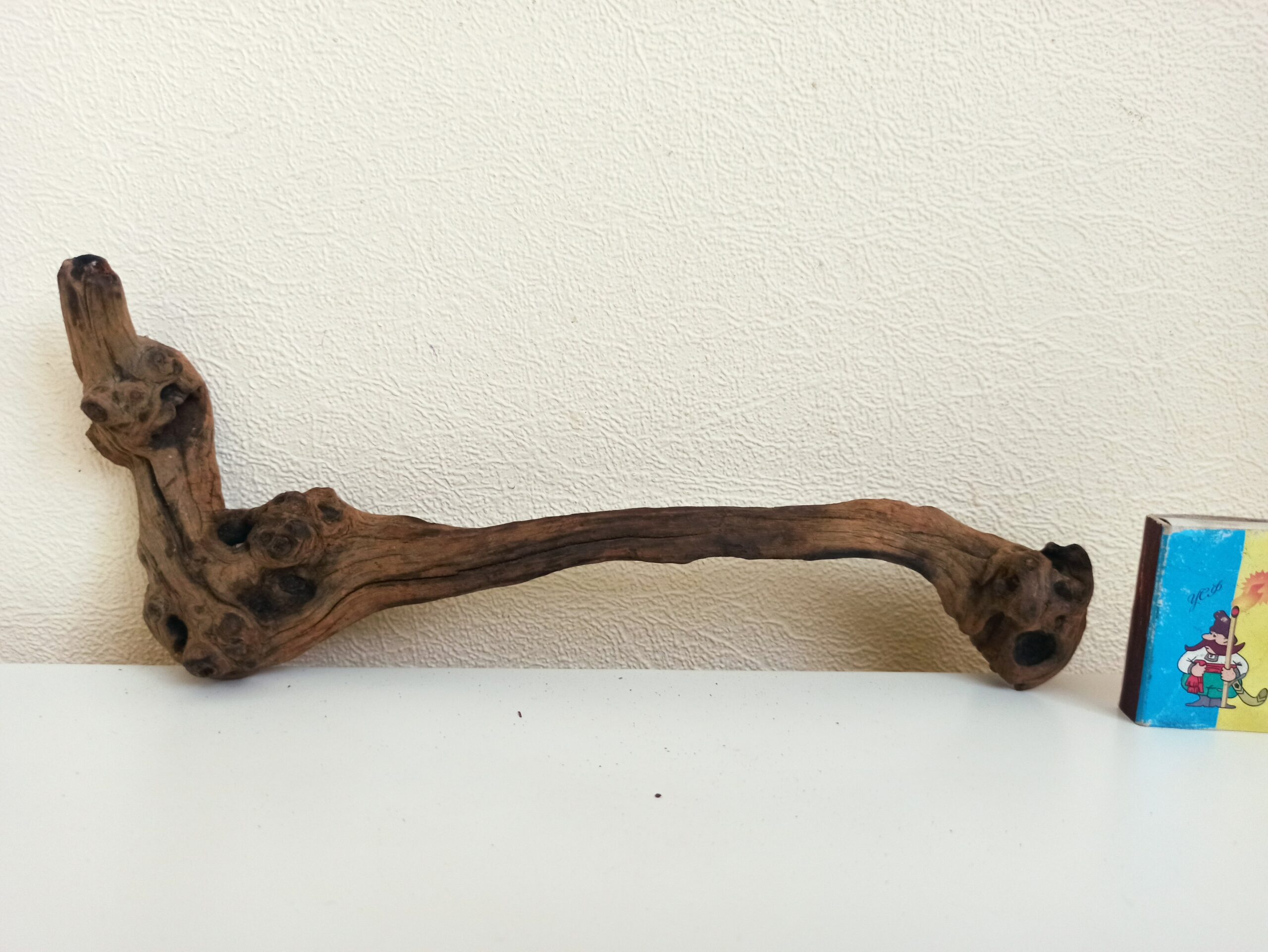 Коряга декор для акваріума # 39. Кораловий корінь. Ціна 155 грн.