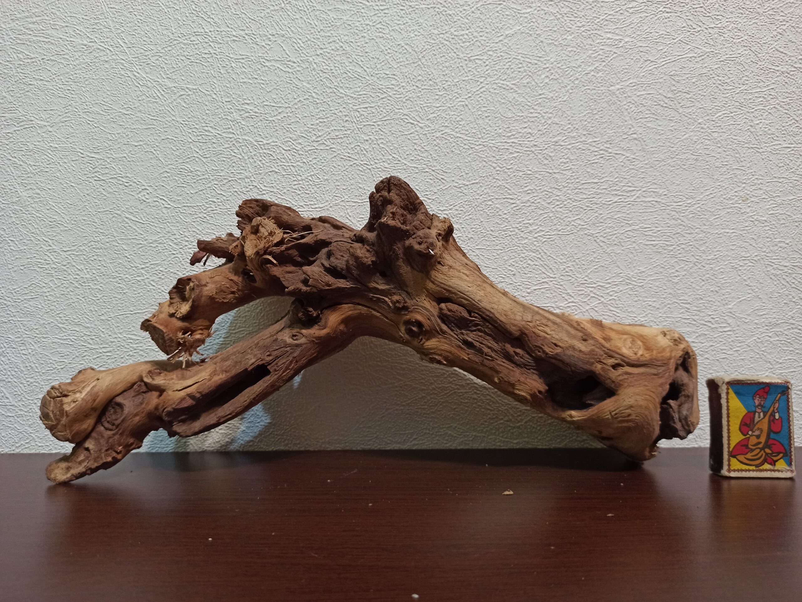 Коряга декор для акваріума # 71. Кораловий корінь. Ціна 485 грн.