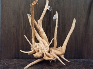 Композиція з коряг для акваріума #1. Азалія. Ціна 530 грн.