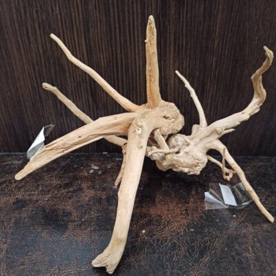 Композиція з коряг для акваріума #17. Азалія. Ціна 320 грн.