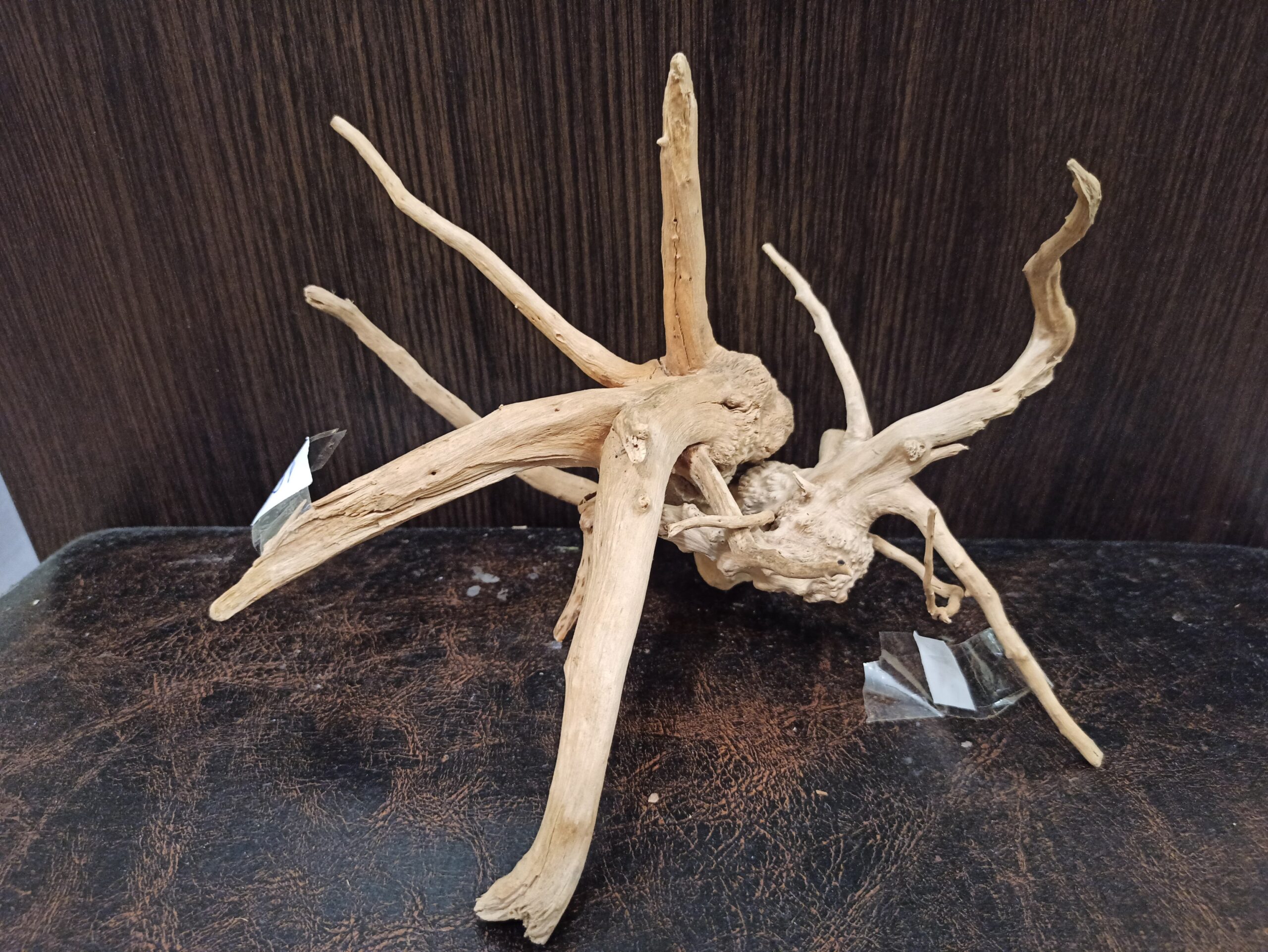 Композиція з коряг для акваріума #17. Азалія. Ціна 320 грн.