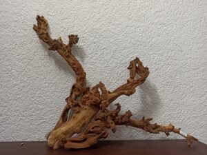 Композиція з коряг для акваріума #20. Кораловий корінь. Ціна 995 грн.