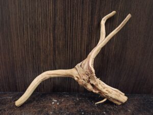 Коряга декор для акваріума # 48. Азалія. Ціна 180 грн.