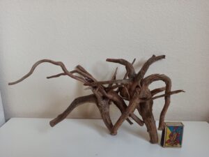 Композиція з коряг для акваріума #5. Азалія. Ціна 385 грн.