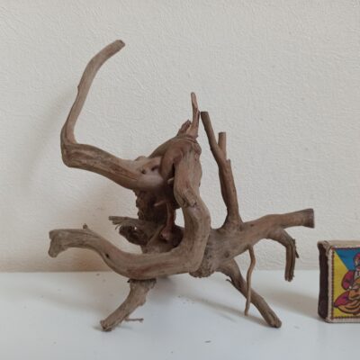 Композиція з коряг для акваріума #26. Азалія. Ціна 275 грн.