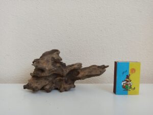 Коряга декор для акваріума # 107. Кораловий корінь. Ціна 145 грн.