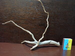 Коряга декор для акваріума # 14. Азалія. Ціна 150 грн.