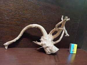 Коряга декор для акваріума # 28. Азалія. Ціна 290 грн.