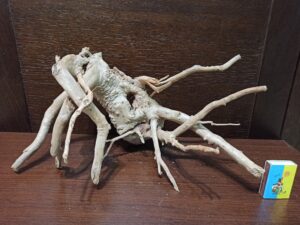 Коряга декор для акваріума # 38. Азалія. Ціна 640 грн.
