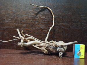 Коряга декор для акваріума # 45. Азалія. Ціна 260 грн.