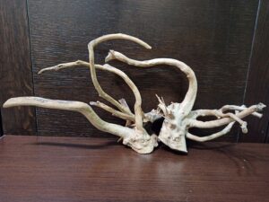 Композиція з коряг для акваріума #9. Азалія. Ціна 495 грн.