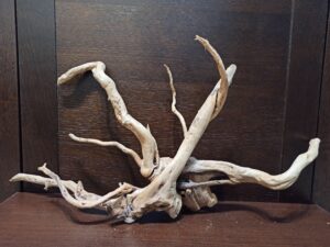 Композиція з коряг для акваріума #26. Азалія. Ціна 730 грн.