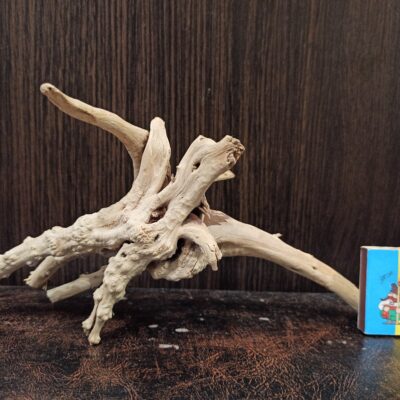 Коряга декор для акваріума # 42. Азалія. Ціна 200 грн.