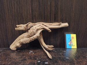 Коряга декор для акваріума # 49. Азалія. Ціна 180 грн.