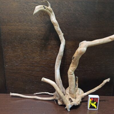 Композиція з коряг для акваріума #36. Азалія. Ціна 495 грн.