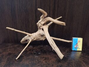 Коряга декор для акваріума # 2. Азалія. Ціна 200 грн.