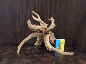 Коряга декор для акваріума # 7. Азалія. Ціна 220 грн.