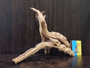 Коряга декор для акваріума # 8. Азалія. Ціна 180 грн.