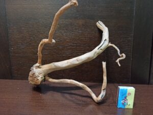 Коряга декор для акваріума # 87. Азалія. Ціна 420 грн.