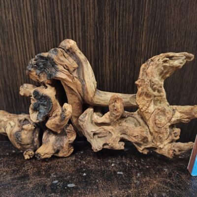 Композиція з коряг для акваріума #6. Кораловий корінь. Ціна 445 грн.