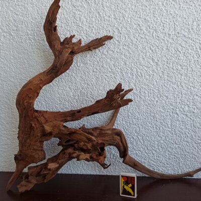 Композиція з коряг для акваріума #17. Кораловий корінь. Ціна 1000 грн.