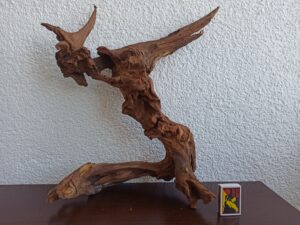 Коряга декор для акваріума # 13. Кораловий корінь. Ціна 950 грн.