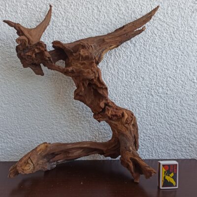 Коряга декор для акваріума # 13. Кораловий корінь. Ціна 950 грн.