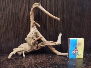 Коряга декор для акваріума # 18. Азалія. Ціна 160 грн.