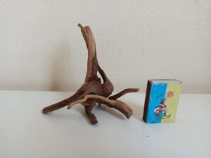 Коряга декор для акваріума # 75. Азалія. Ціна 95 грн.