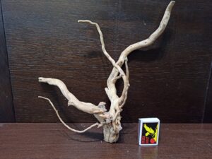 Коряга декор для акваріума # 98. Азалія. Ціна 220 грн.