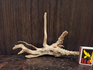 Коряга декор для акваріума # 97. Азалія. Ціна 170 грн.