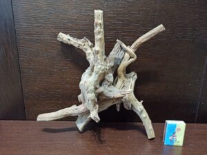 Композиція з коряг для акваріума #12. Азалія. Ціна 490 грн.