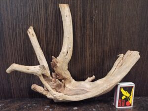 Коряга декор для акваріума # 64. Азалія. Ціна 390 грн.