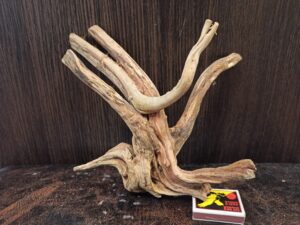 Коряга декор для акваріума # 67. Азалія. Ціна 345 грн.