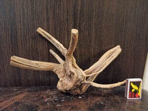 Коряга декор для акваріума # 68. Азалія. Ціна 445 грн.